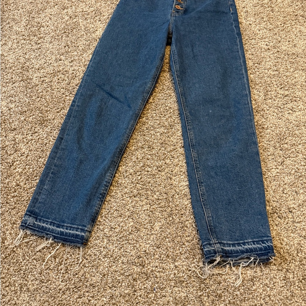 Express Jeans - Picture 2 of 6